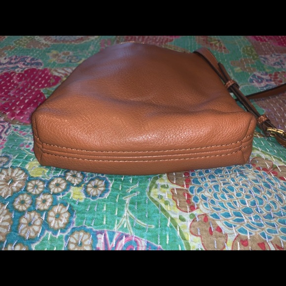 Tan Michael Kors crossbody - Picture 7 of 7